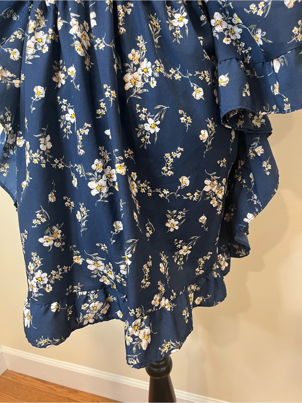 Swim Coverup Cascading Ruffle Tie Front Floral Navy Print Size Large XL - Picture 11 of 14